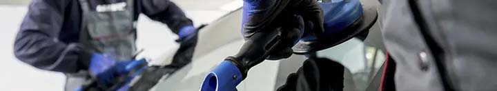 Replacing car windshield